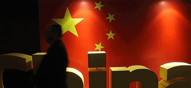 Çin'den Vatikan'a 'pragmatist ve esnek tutum' çağrısı