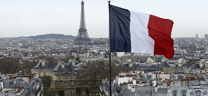 Fransa'yı ayağa kaldıran ırkçı ilan