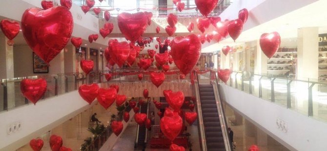 Cıty Mall Sevgililer Günü özel dekorasyonu ile ilgi odağı oldu