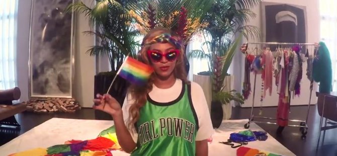 Beyonce: LGBTQ öğrencilerin yanındayız
