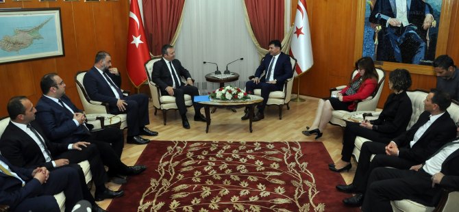 Başbakan Özgürgün, Dış Basın Birliği yeni Yönetim Kurulu'nu kabul etti