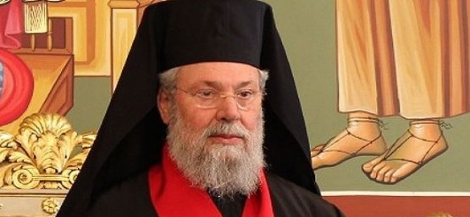 Başpiskopos II. Hrisostomos’a isim gününde protesto