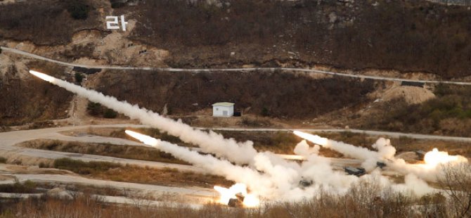 Kuzey Kore sınırında füzeler ateşlendi! Peş peşe fırlattılar