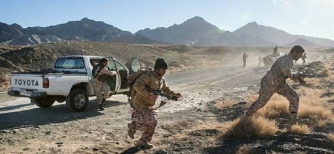 İran askerlerine Pakistan sınırında pusu