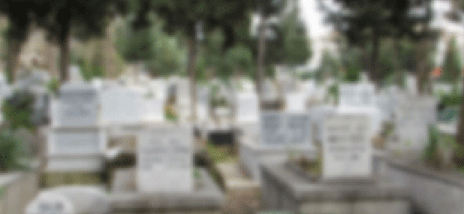 Yunanistan'da milletvekillerinden Müslüman mezarlığı talebi...