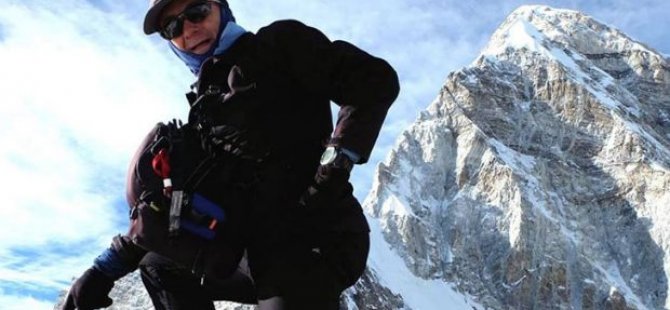 Everest'te 4 dağcı hayatını kaybetti