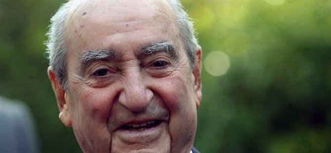 Yunanistan'ın eski başbakanı Miçotakis hayatını kaybetti