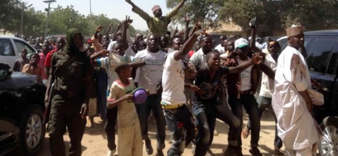 Nijerya'da silahlı gruplar çatıştı: 14 ölü
