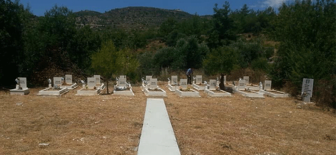 Siligulular Derneği, köydeki Kıbrıs Türk mezarlığını ziyaret etti