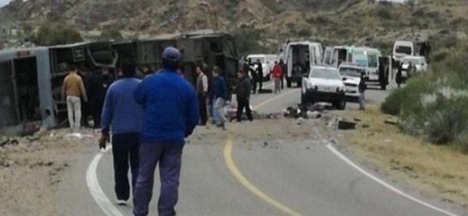 Arjantin'de otobüs kazasında ilk belirlemelere göre 15 kişi öldü