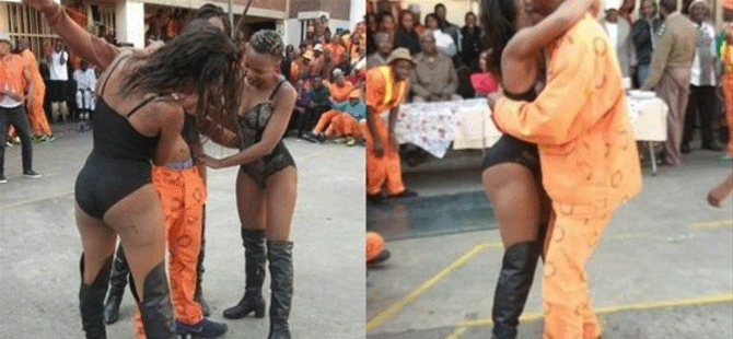 Güney Afrika’da mahkumlara striptiz şov
