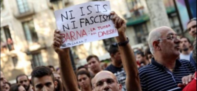 Barselona'da İslam karşıtı ırkçı gösteriyi solcular engelledi: Ne IŞİD ne faşizm!