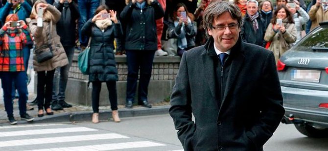 Belçika Katalan politikacıları serbest bıraktı