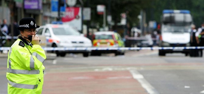 Londra'da paniğe neden olan 2 kişi serbest bırakıldı