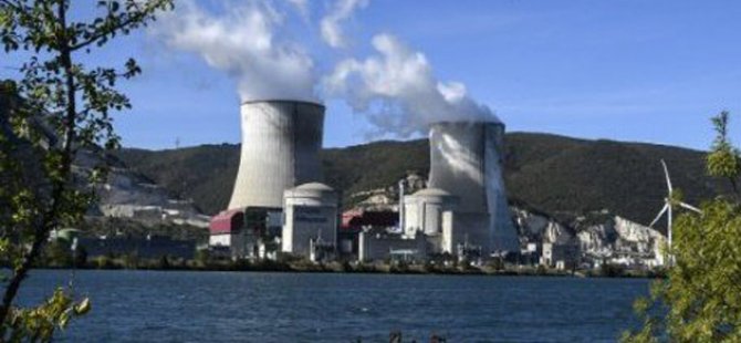 Fransa'da aktivistler nükleer santrale girdi