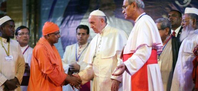 Papa, dünyanın kayıtsızlığı için Arakanlı Müslümanlardan af diledi