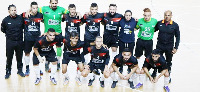 DAÜ Erkek Futsal Takımı şampiyonlukla döndü