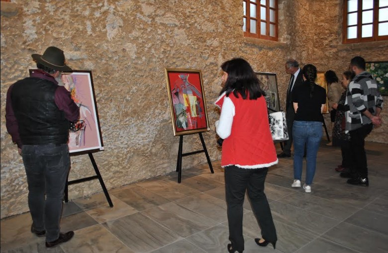 Natia Chkheidze’in kişisel sergisi Girne belediyesi Sanat Galerisi’nde açıldı