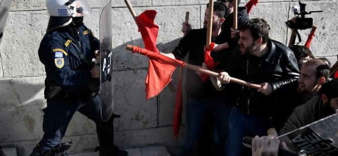 Yunanistan'da grev hakkı için grev