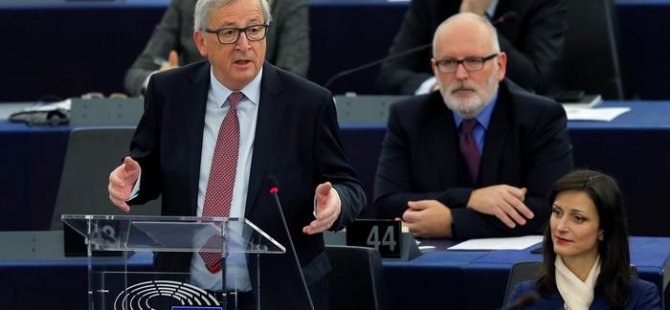 Juncker: "İngilizler Brexit'ten sonra AB'ye yeniden katılsın"