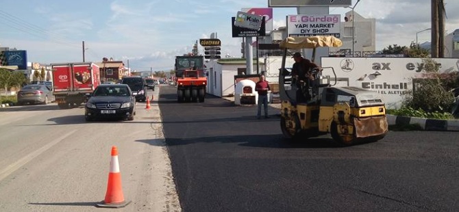 Girne'de yol genişletme ve asfalt çalışması