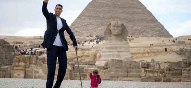 "Dünyanın en uzun adamı ve en kısa kadını" Kahire'de