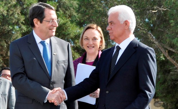 Kıbrıs'ta  müzakereler kaldığı yerden başlıyor