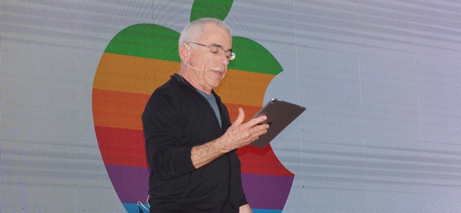 DAÜ 6. Uluslararası Kariyer Haftası Apple logosunun tasarımcısı Rob Janoff’un sunumu ile başladı