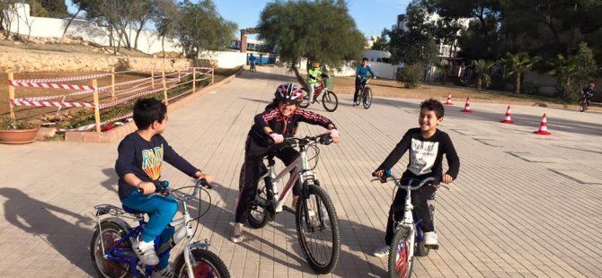 Gönyeli Belediyesi bisiklet kurslarına devam ediyor