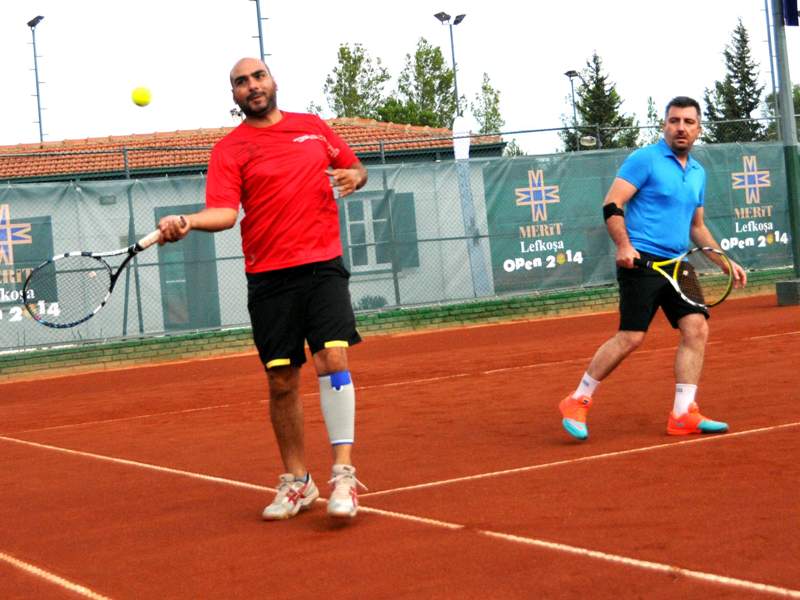 Open 2014’de Tenis resitali sürüyor