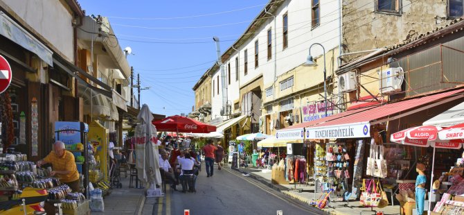 TL değer kaybedince Kıbrıslı Rumların KKTC’deki alışverişlerini arttı