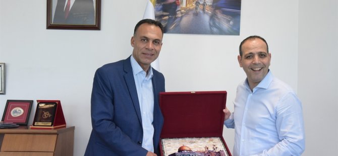 LTB Başkanı Harmancı, Filistin Hindaza Belediyesi Başkanı Alibayat ile görüştü
