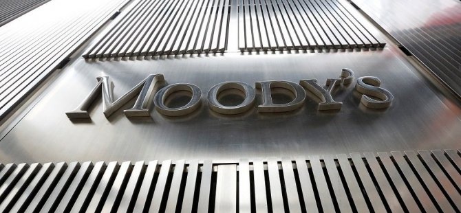 Moody's 18 Türk bankasının notunu düşürdü