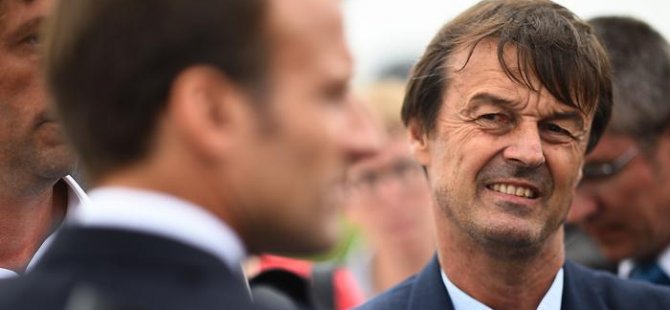 Fransa Çevre Bakanı canlı yayında istifa etti