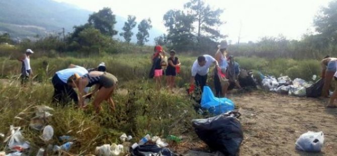 'Sakin şehir' unvanlı Akyaka'dan 2 ton çöp topladılar