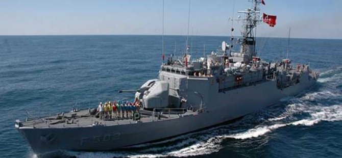 Rum trol gemisine Türk savaş gemisinden  taciz iddiası