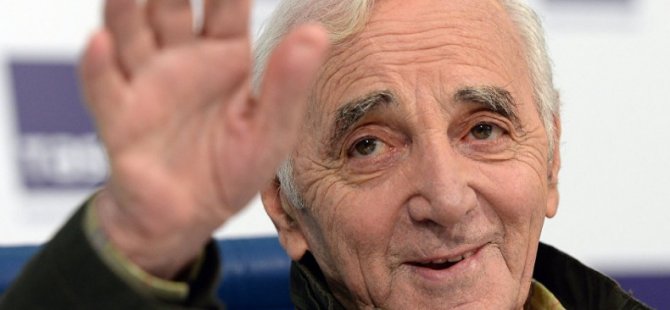 Ermeni kökenli Fransız şarkıcı Charles Aznavour 94 yaşında öldü
