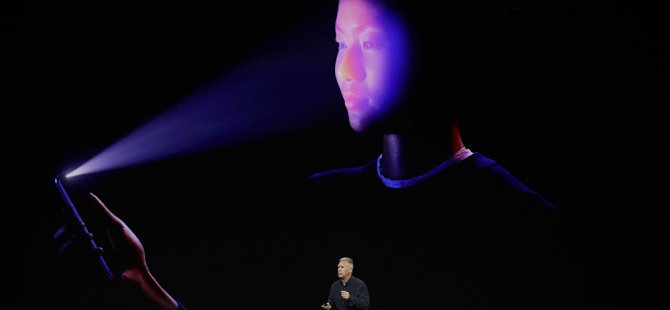 Apple'ın mahremiyet iddiası kolay delindi: FBI zanlıya yüzüyle iPhone X kilidini açtırdı