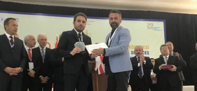 Güven Arıklı’ya “Türk Dünyası En İyi Araştırmacı Ödülü” verildi