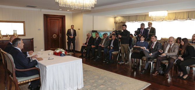 Akıncı Yabancı Gazetecileri kabul etti