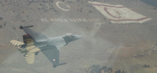 Solo Türk yarın İskele semalarında gösteri uçuşu yapacak