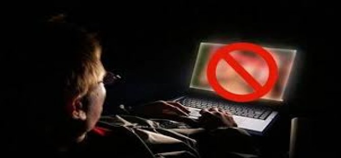 Fransa, 5 Porno Sitesini Yasaklamaya Hazırlanıyor