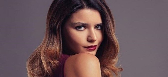 Beren Saat: "Netflix sosyal medya mı anlamadım?"