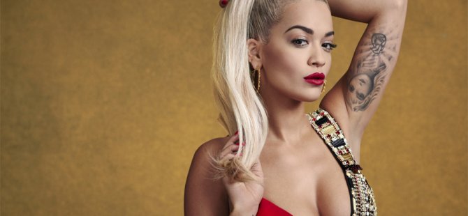 Rita Ora'ya hayranı öyle bir hareket yaptı ki...