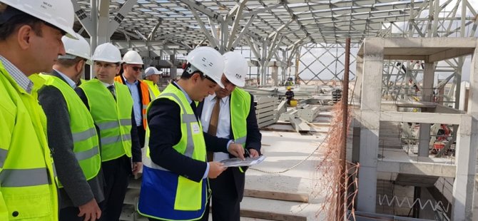 Atakan, Yeni Ercan Havalimanı inşaatında incelemelerde bulundu