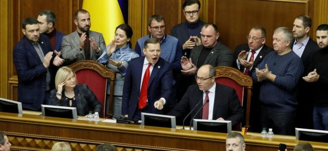 Putin Ukrayna'nın sıkıyönetim kararı nedeniyle "endişeli"