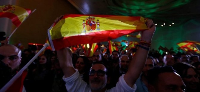 İspanya'da Endülüs seçimlerinde aşırı sağ sürprizi