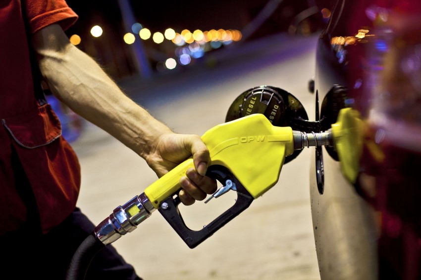 Yaptırımların kaldırılması petrol fiyatlarına nasıl yansıyacak?