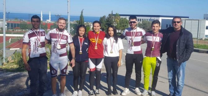 Yakın Doğu Üniversitesi Bisiklette Çifte Şampiyon