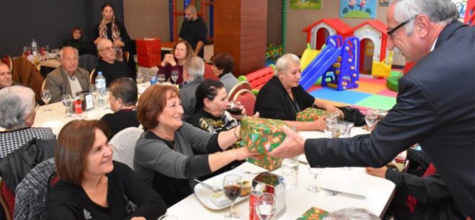 Girne Belediyesi İkinci Bahar üyeleri, Yeni Yıl yemeğinde biraraya geldi